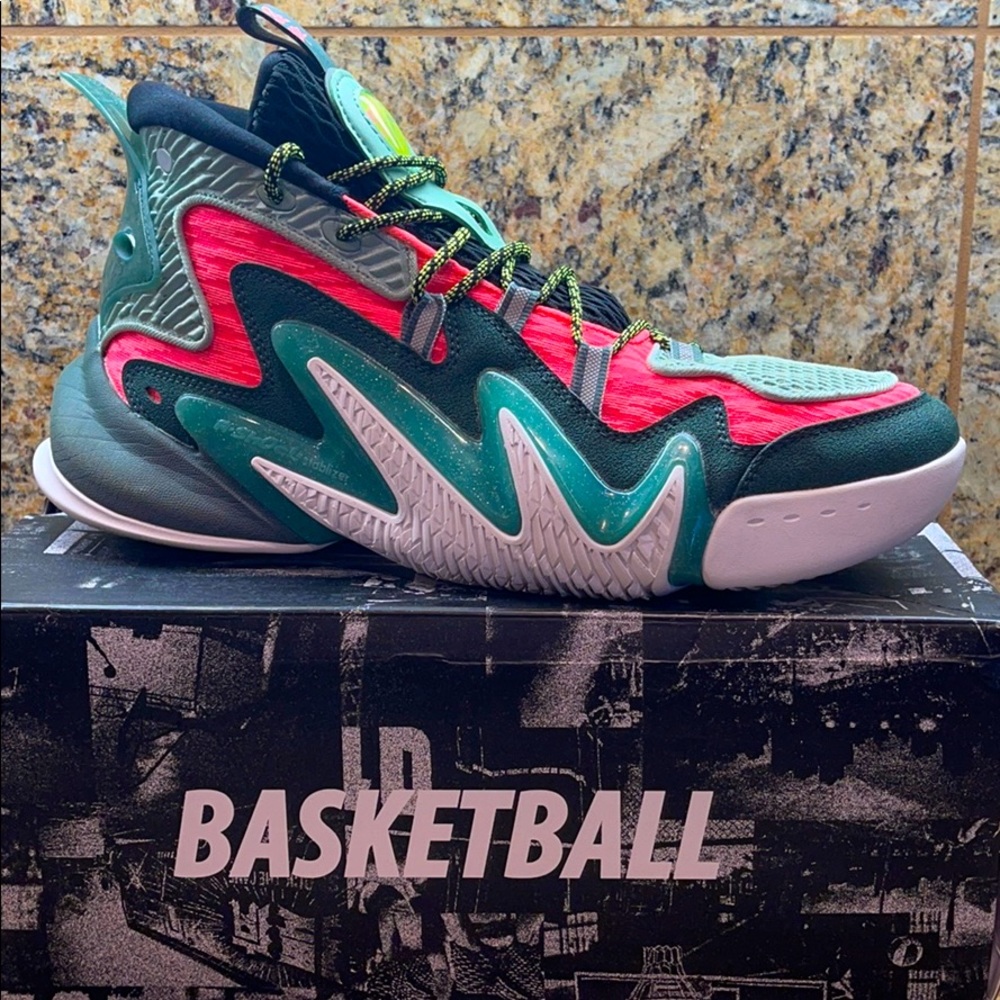 Anta Shock the Game